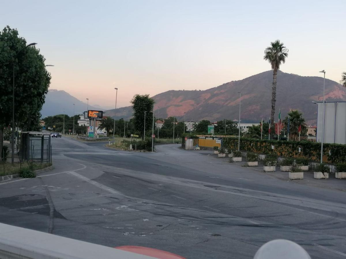 Отель Le Stanze Di Luma Кастель-Сан-Джорджо Экстерьер фото